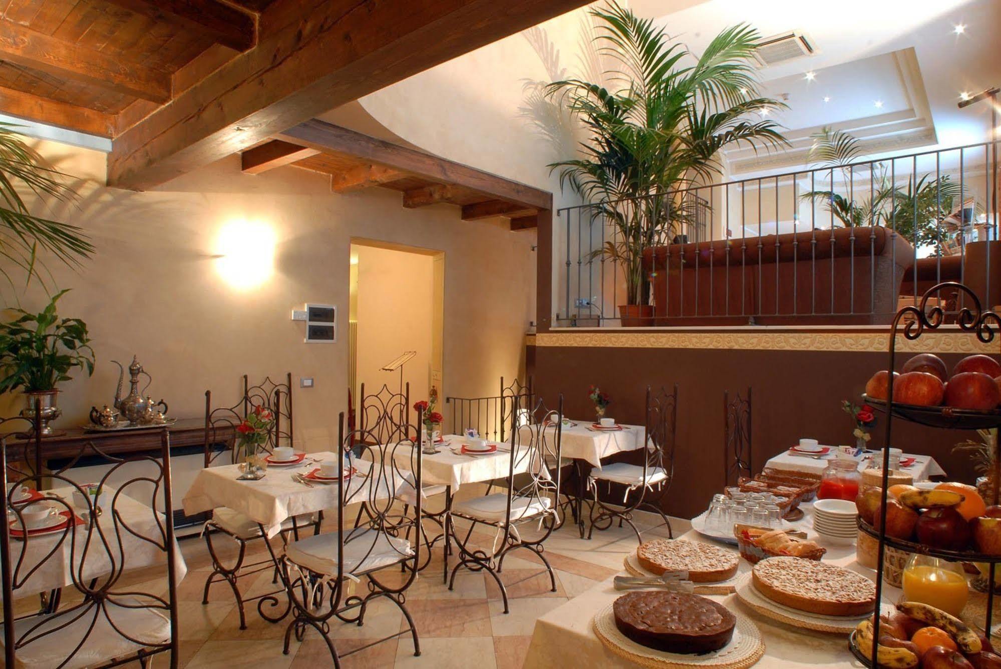 Hotel Del Borgo Bologna Esterno foto